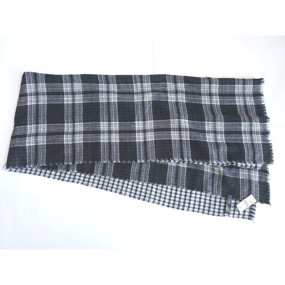 NWT Lane Bryant Black & White Plaid 2 Sided Scarf/Shaw/Wrap 30"X76" MSRP $34.95 - Picture 2 of 8